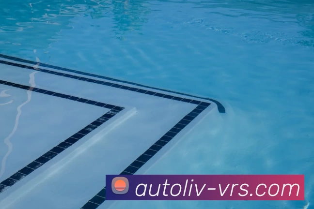 世界杯场边女球迷走红 成多场焦点大战赛场亮丽风景